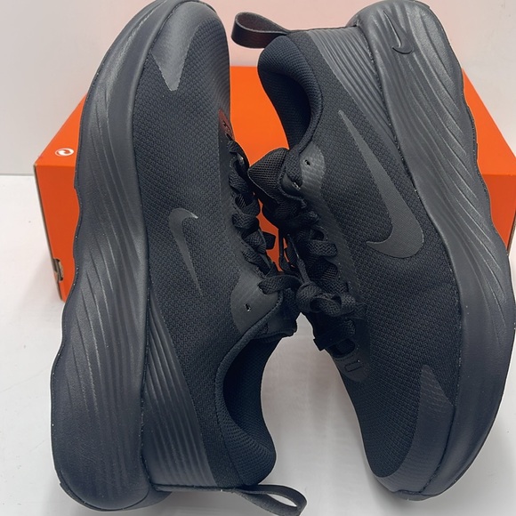 Nike WMNS Black Athletic Running Shoes Sleek Design NIKE PROMINA
FV6343-001 - Picture 11 of 16